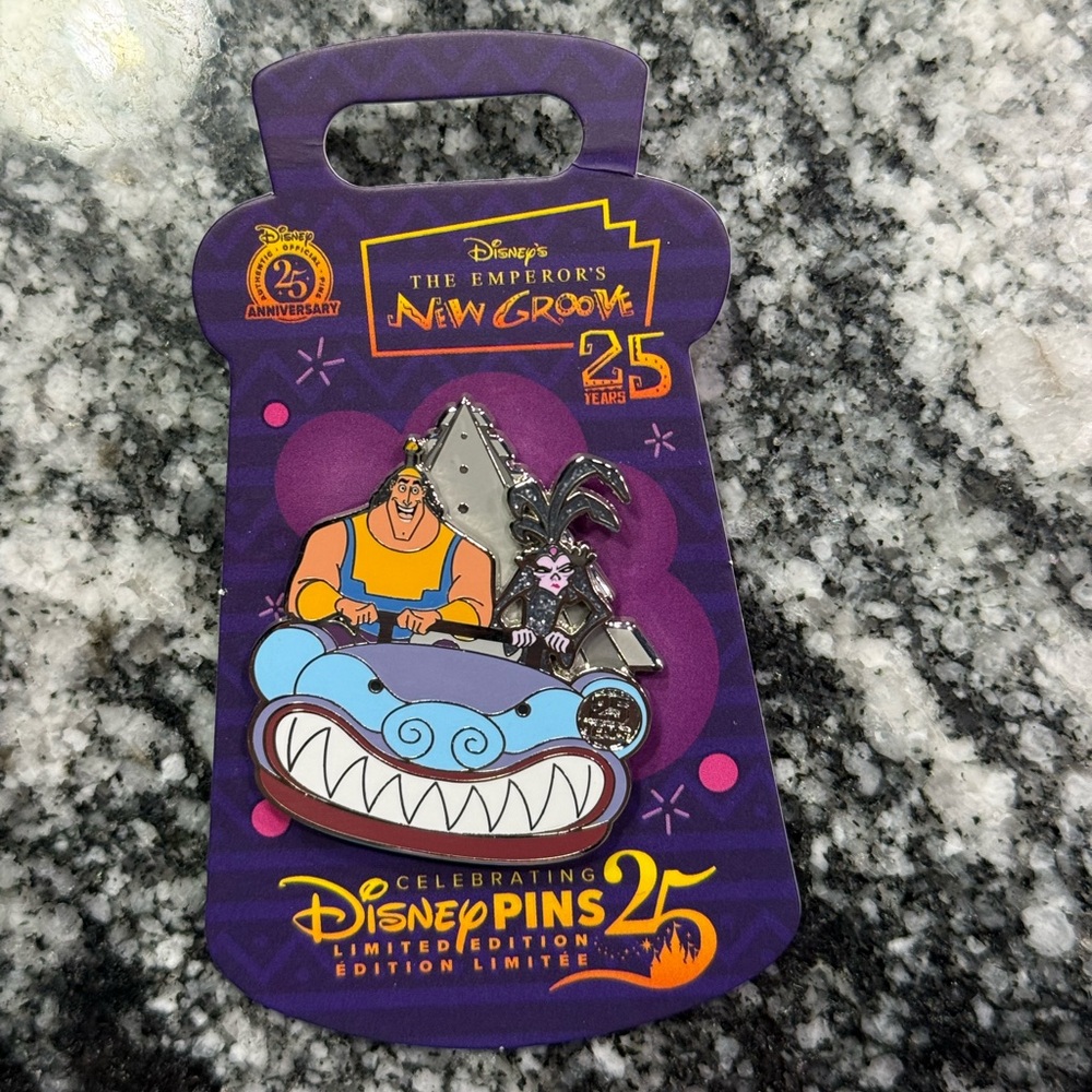 Disney The Emperor’s Groove Pin collection WDW 2025 - Picture 7 of 14